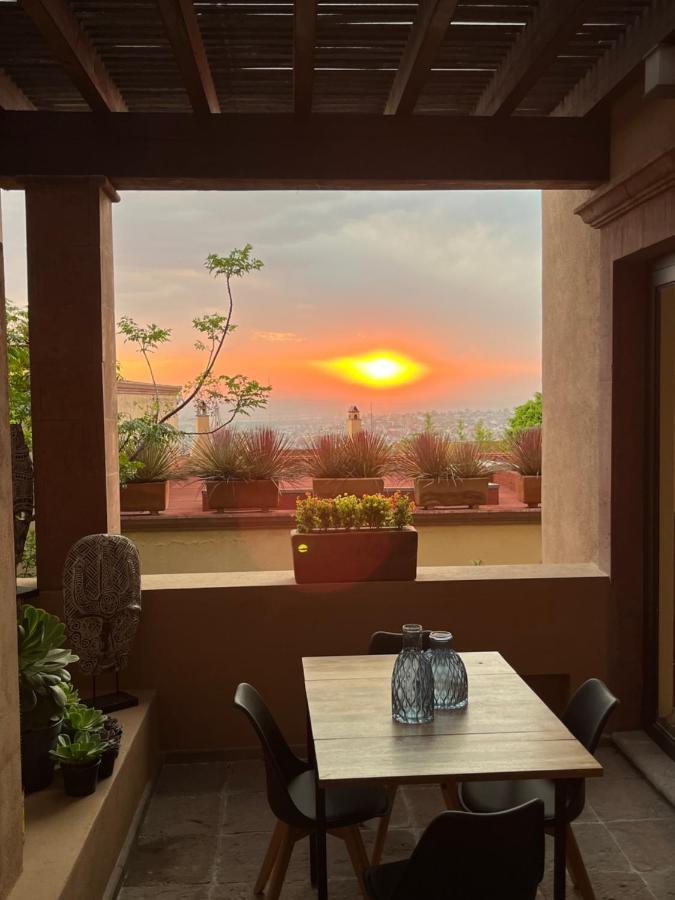 Cousy Condo In The Historic Center Of San Miguel De Allende, Incredible View, Pool, Bbq, 3 Blocks From The Main Parish San Miguel de Allende Exterior foto